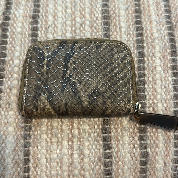 Small animal print NWT WALLET s - Picture 2 of 9